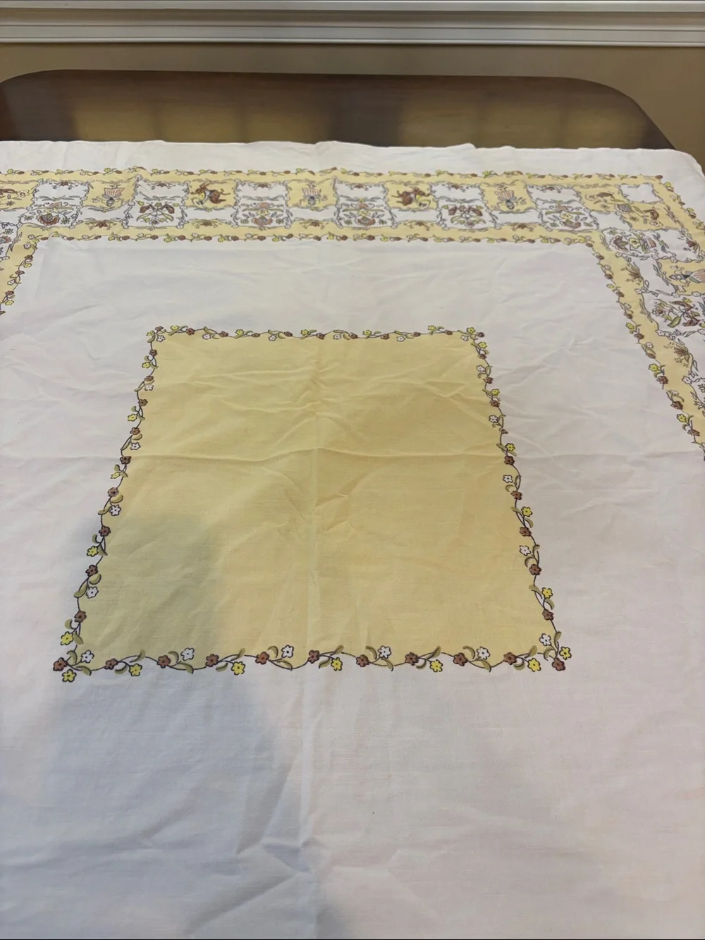 Vintage Yellow and White Printed Tablecloth - Decorative Home Dining Linen